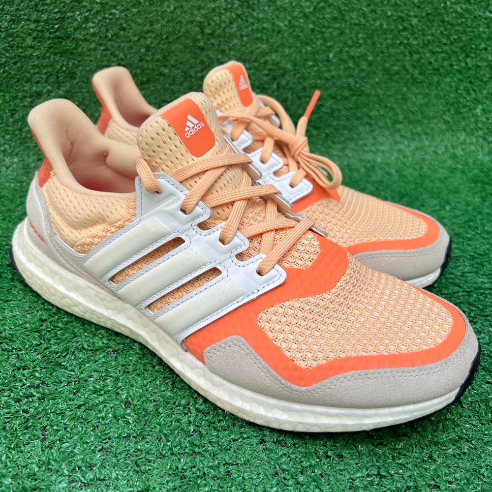 Adidas Women's Ultra Boost 2.0 Clear Peach Running Athletic Shoes Size 9.5 Used